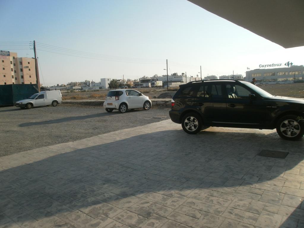 Alora Apartments Larnaca Exterior photo