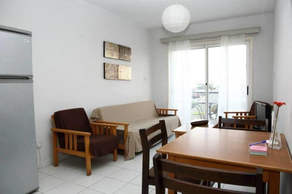 Alora Apartments Larnaca Exterior photo