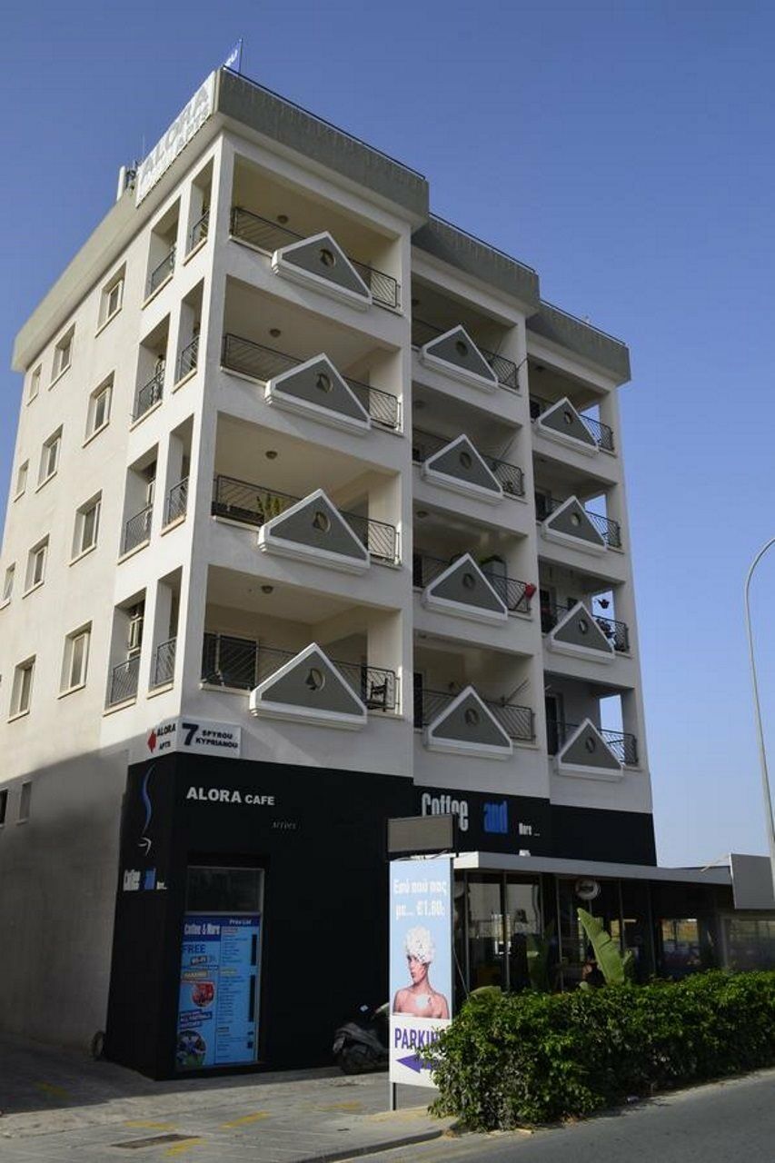 Alora Apartments Larnaca Exterior photo
